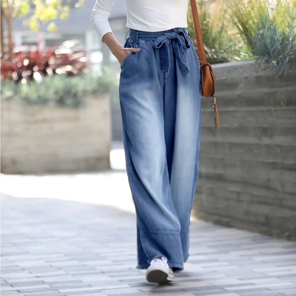 Paper bag style pants
